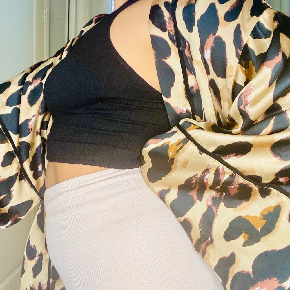 Silk-like Leopard Maxi Robe - Picture 3 of 7